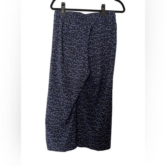 Athleta Women's Avenue Printed Wide Leg Cropped Pants Size 6 Petite Animal Print - Picture 4 of 9